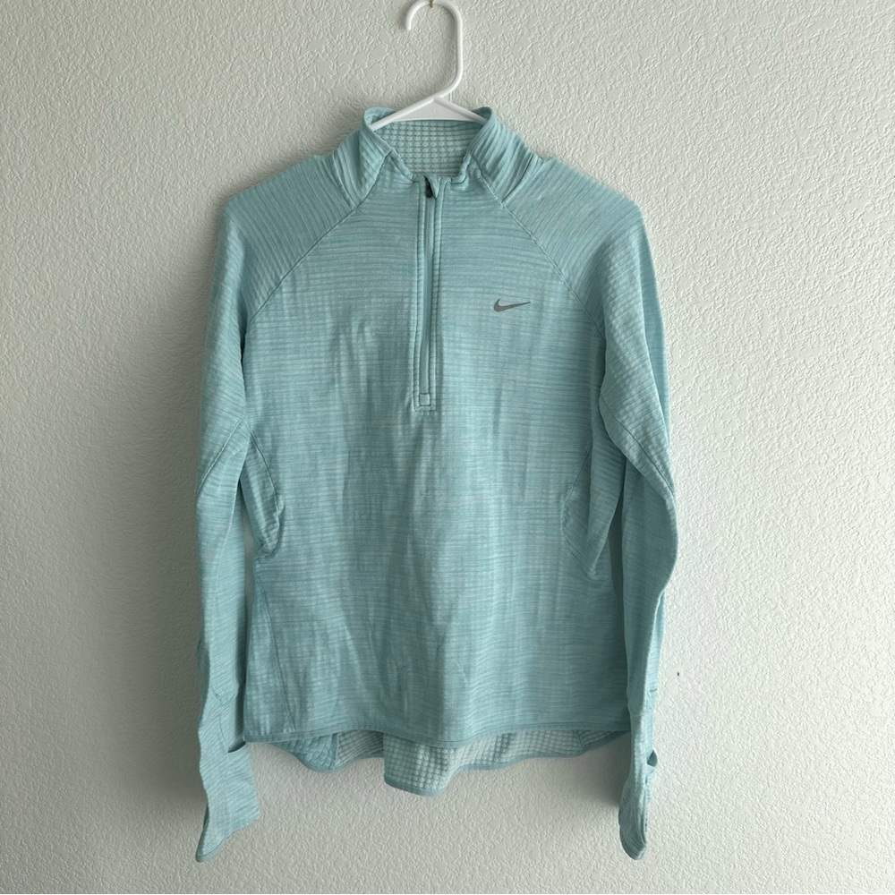 Women’s Nike Running Dri-Fit Quarter Zip Size Medium